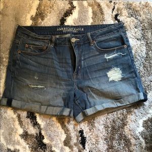 AE High-Rose Shorts